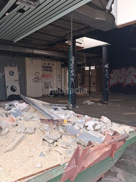 Foto a9d96dae-4e39-4353-85e9-2e25cdef31f5. Alquiler local comercial magnífico local en alquiler junto a la itv en Cádiz