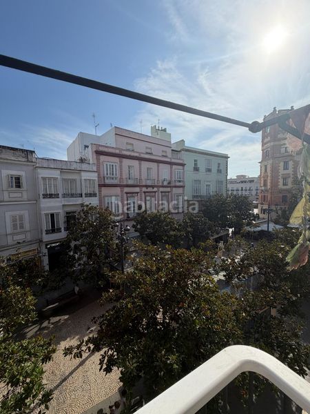 Foto 00819fd0-908f-4c7a-b28e-59ca5a191a86. Pis a Centro Histórico Cádiz