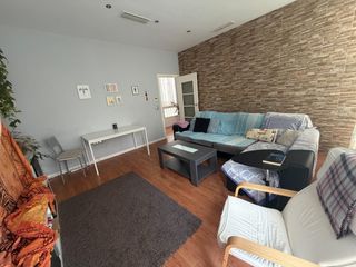 Flat in Centro Histórico. Espectacular piso con 3 balcones a plaza de las flores!
