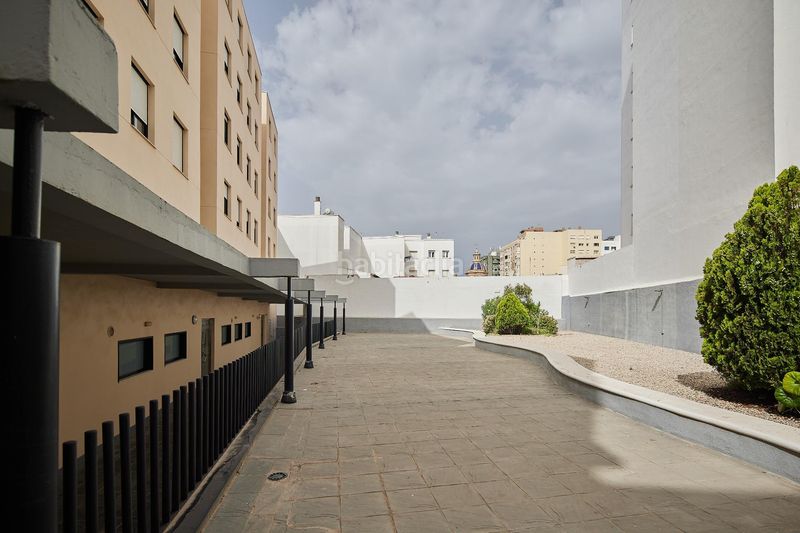 Foto a421bfb9-7604-471d-9348-1e2c7a3540be. Pis a Paseo Marítimo - San José - La Laguna Cádiz