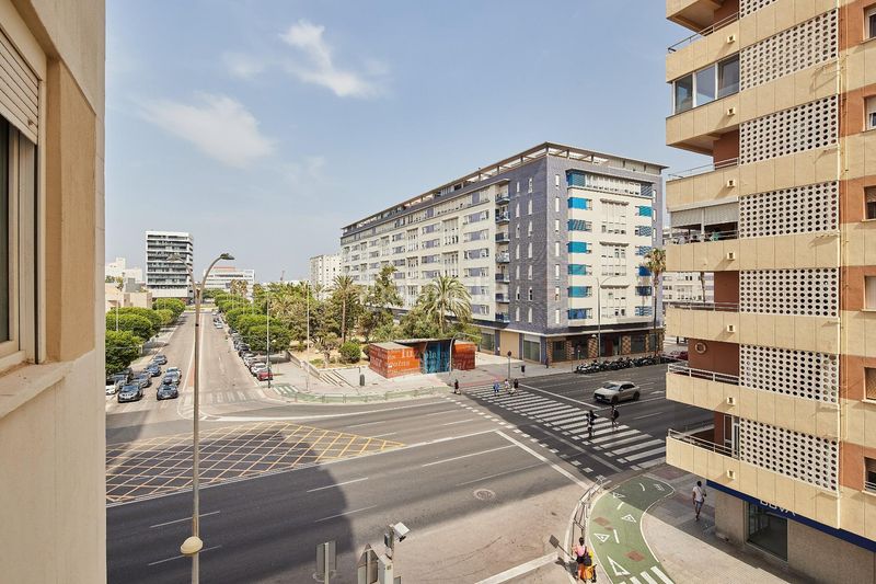 Foto 2f4b81e1-6eed-4239-ae07-900e2f2bd82f. Pis a Paseo Marítimo - San José - La Laguna Cádiz