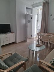 Rent Flat in La Caleta - La Viña. Alquiler temporada escolar estupendo piso de 2 dormitorios en la