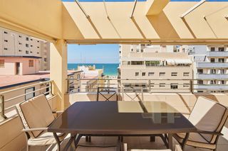 Attico in Paseo Marítimo - San José - La Laguna. Exclusividad, luz y una espectacular terraza de 70 m2 en la mill