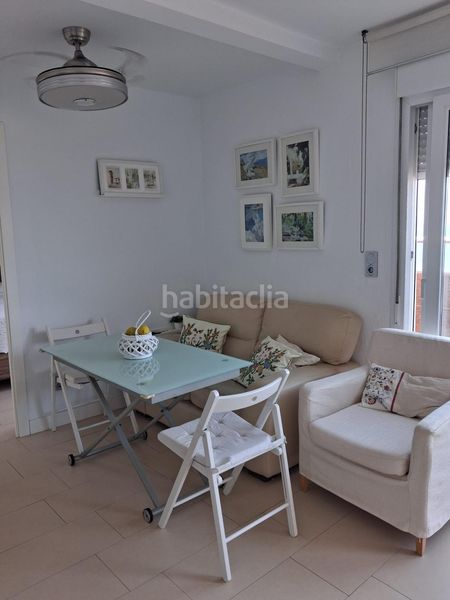 Foto 1c43e8ff-c636-4aad-a409-69fcbe6fbbe0. Alquiler ático temporada escolar precioso ático con terraza amplia con vistas al mar y zona de aparcamiento. en Cádiz