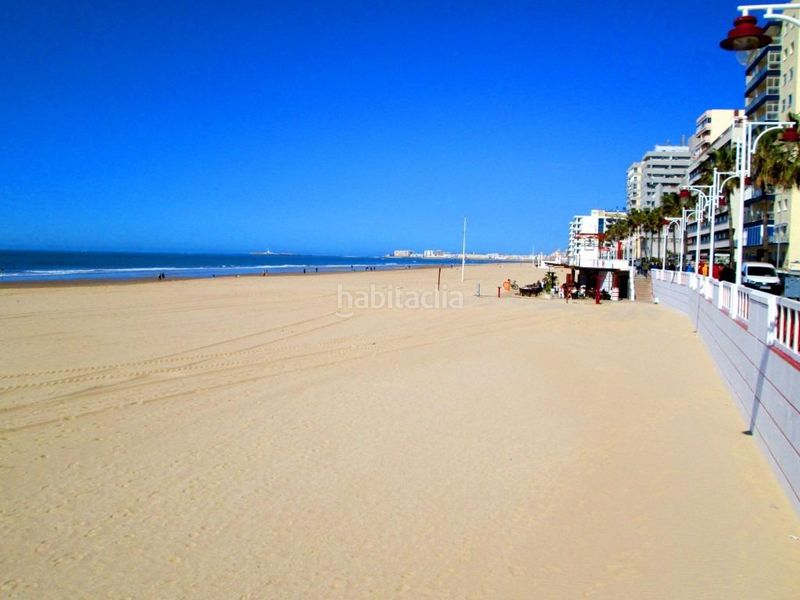 Foto 70d49cb8-836f-4274-8628-6d12db7a576d. Pis a Paseo Marítimo - San José - La Laguna Cádiz