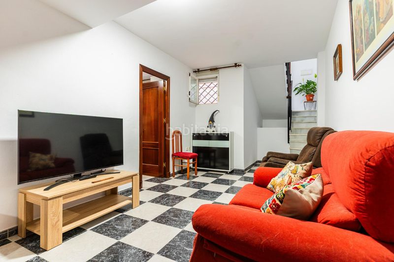 Foto 434c97f2-3499-4c1c-9973-e0af98d01d8e. Piso vivienda amplia en pleno corazón reformada con dos patios. en Cádiz