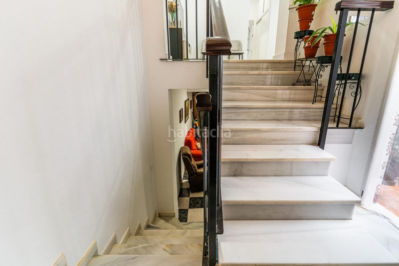 Foto ad7f07b0-029c-4efa-8372-bcb25d9e82f7. Piso vivienda amplia en pleno corazón reformada con dos patios. en Cádiz