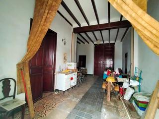 Maison à Oliva Pueblo. Casa de pueblo en pleno centro de oliva
