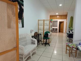Local commercial à Oliva Pueblo. Comercial asignado yulia tel: 696 01 39 83
se vende local en ol