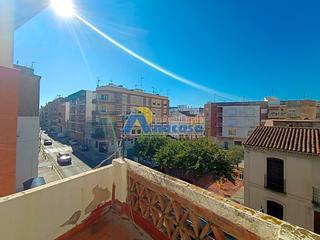 Casa adossada  De dénia. Venta de casa con local comercial en oliva pueblo