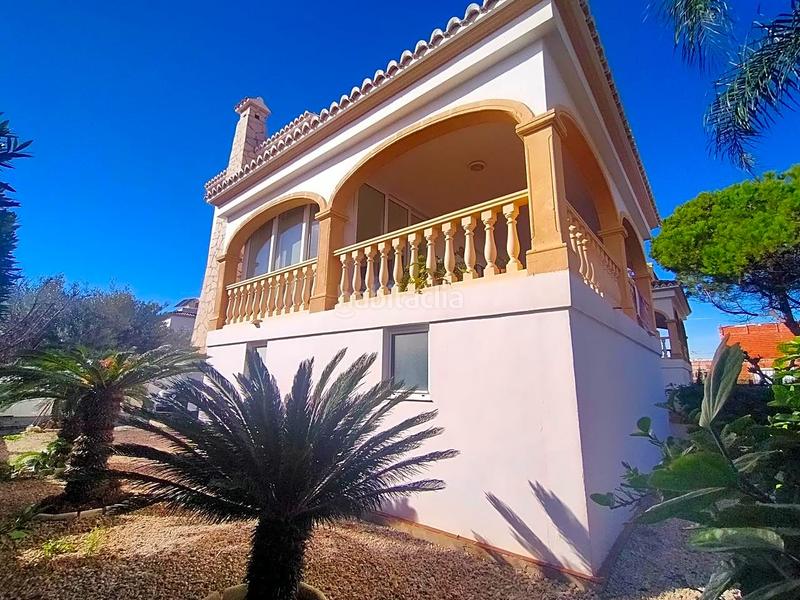 Foto 5713c355-2cda-478e-a543-913e62f535df. Casa espectacular chalet adosado con piscina y vistas al mar playa en Oliva