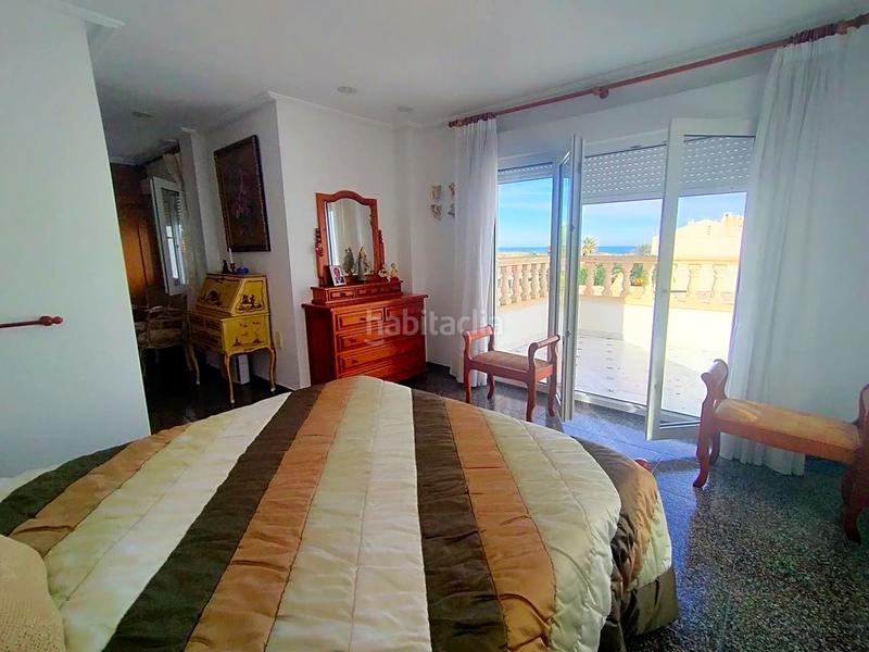 Foto b09d0037-1fd9-4a9d-a062-3b6b96295350. Casa espectacular chalet adosado con piscina y vistas al mar playa en Oliva
