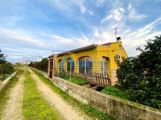 Casa a Oliva Playa. Casa de campo en oliva