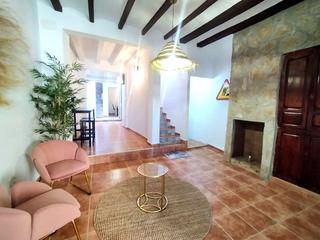 Casa a Carrer del natzaré 4. Casa con encanto en oliva