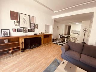 Etagenwohnung in Oliva Pueblo. Piso reformado en oliva