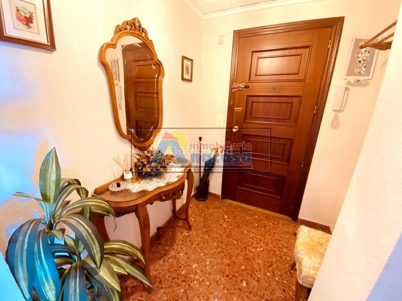 Foto cb934275-5678-45f8-929f-699cad4181b6. Piso  junto al paseo con parking en Oliva pueblo Oliva