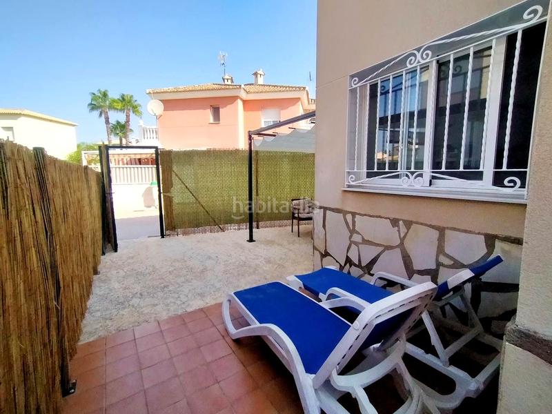 Foto 5c7ee7e9-2952-47bb-a43e-4fb7cf132b85. Casa pareada en de gaudi 9 excelente oportunidad! , chalet pareado en primera línea de playa nova en Oliva