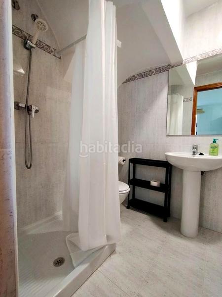 Foto 8fe59f4d-2fbb-4aaf-935b-726ea4bb9fe4. Casa pareada en de gaudi 9 excelente oportunidad! , chalet pareado en primera línea de playa nova en Oliva