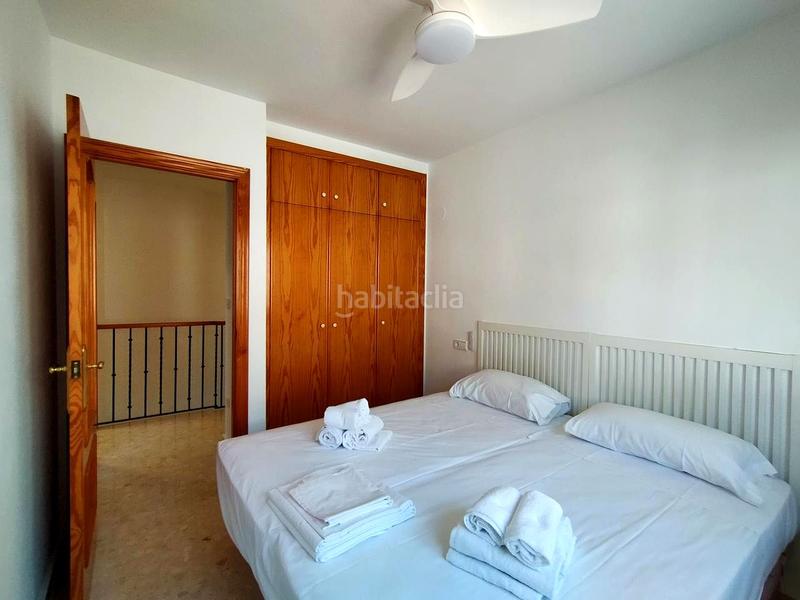 Foto af25e6cd-60c1-41b1-867b-1470b34beb44. Casa pareada en de gaudi 9 excelente oportunidad! , chalet pareado en primera línea de playa nova en Oliva