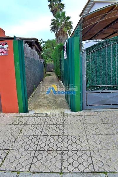 Foto fbaa752d-bfbd-431f-b101-194b8614c645. Casa pareada en de gaudi 9 excelente oportunidad! , chalet pareado en primera línea de playa nova en Oliva