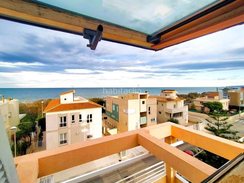 Foto b0a3fdbb-7e09-46b3-ad85-95c501ff6458. Àtic amb aparcament a Oliva playa Oliva