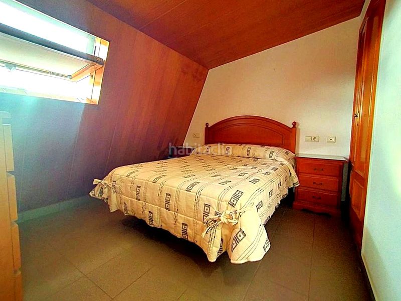 Foto cd6fb1d0-af89-4f06-8a7c-233758630c6f. Àtic amb aparcament a Oliva playa Oliva