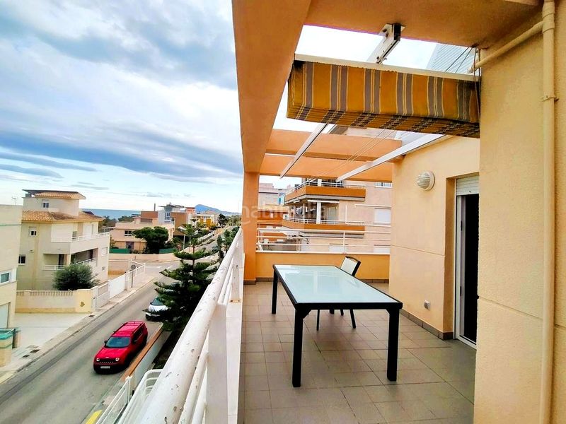 Foto eefd21ed-a1a6-4b17-bb38-cac6b32a34c2. Àtic amb aparcament a Oliva playa Oliva