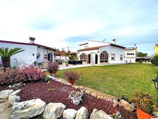 Casa a Devessa - Monte Pego. Chalet independiente  cerca de la playa