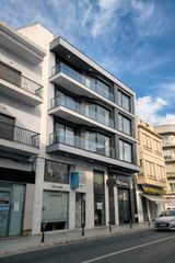 Flat  Del poeta querol. Piso centrico gran tamaño ascensor