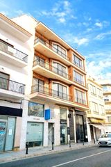 Flat  Del poeta querol. Piso centrico gran tamaño ascensor