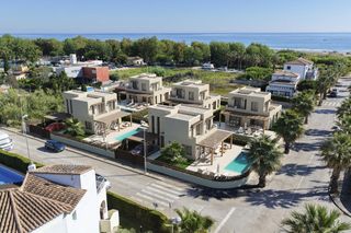 Casa  D'alfauir 1. Exclusivo chalet de estilo ibicenco a 150 metros del mar!