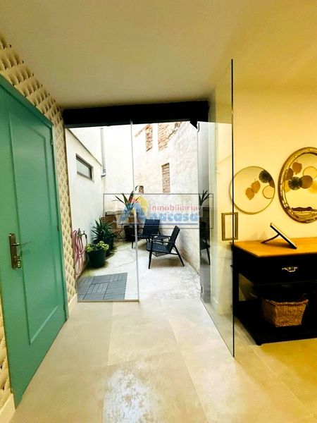 Foto 04194621-5f84-4306-b41b-1d39923f96e9. Casa amb aparcament a Oliva pueblo Oliva