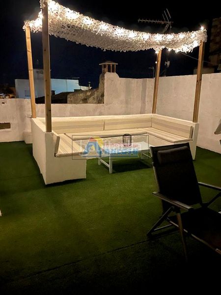 Foto 1fe061da-0b29-446c-b164-6ddfcbc91826. Casa amb aparcament a Oliva pueblo Oliva