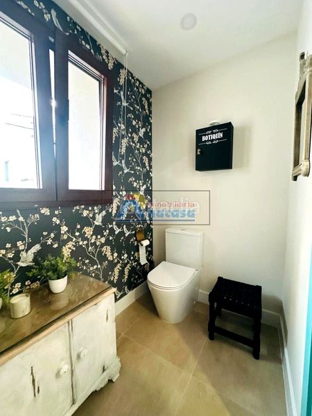 Foto 51ec5237-9ce8-4f16-bb3a-7fb3f338fb2d. Casa amb aparcament a Oliva pueblo Oliva