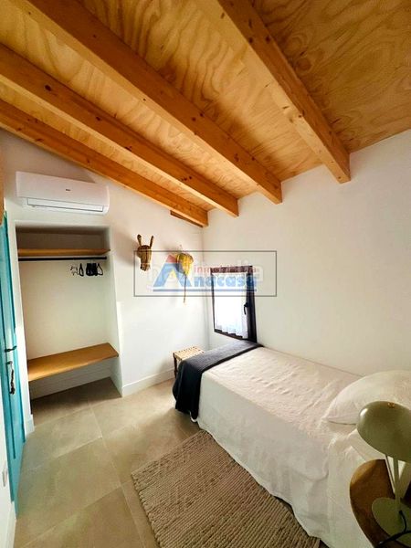 Foto a9e99851-a5e2-4e5f-b6c9-67ea4b7dd18c. Casa amb aparcament a Oliva pueblo Oliva