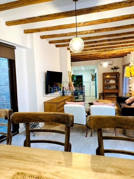 Foto fd55ed25-b825-4f31-b8ab-c9b6fca314c5. Casa amb aparcament a Oliva pueblo Oliva