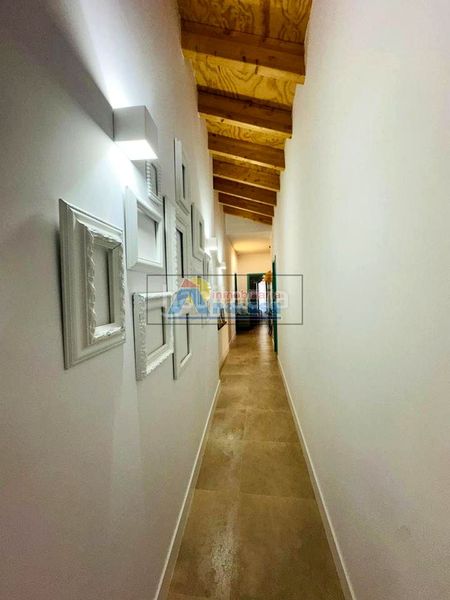 Foto ffe68eb4-9886-4bad-8054-f2ff6de07ab5. Casa amb aparcament a Oliva pueblo Oliva