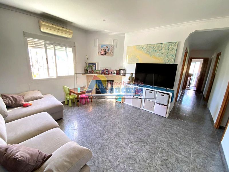 Foto 924af94b-8acb-4d63-931c-9c8074615246. Casa a Oliva playa Oliva