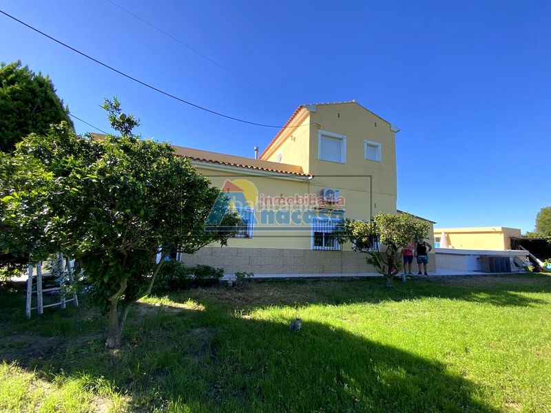 Foto cf1efd03-bc14-4147-809e-a9e55dc89acd. Casa a Oliva playa Oliva