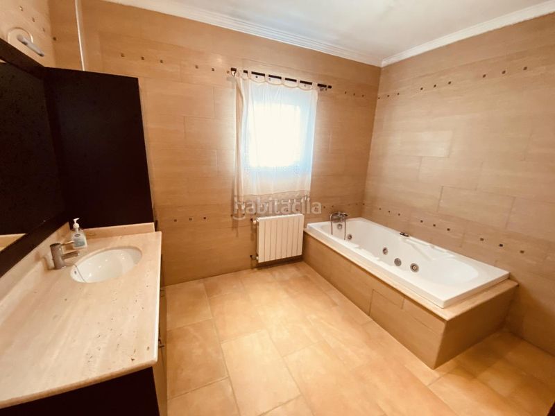 Foto 9337830c-d6d9-4866-8393-99d9514b84e5. Casa amb piscina a Oliva playa Oliva