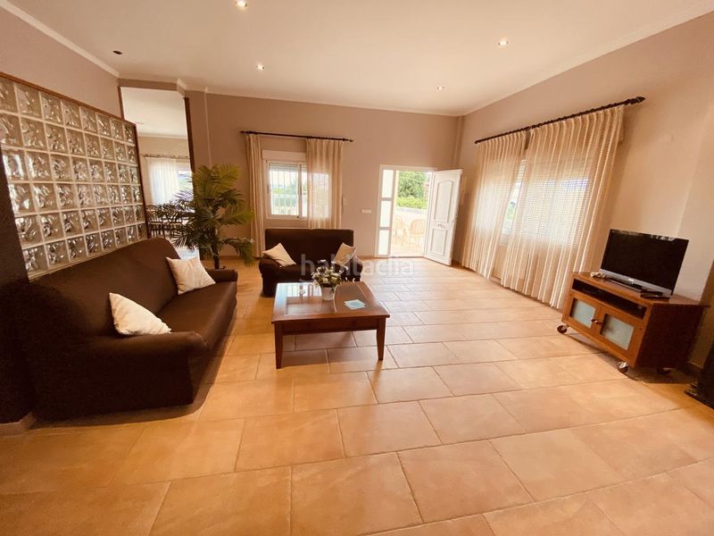 Foto c33a556a-da35-4b9f-a756-5e227e4ceb1d. Casa amb piscina a Oliva playa Oliva
