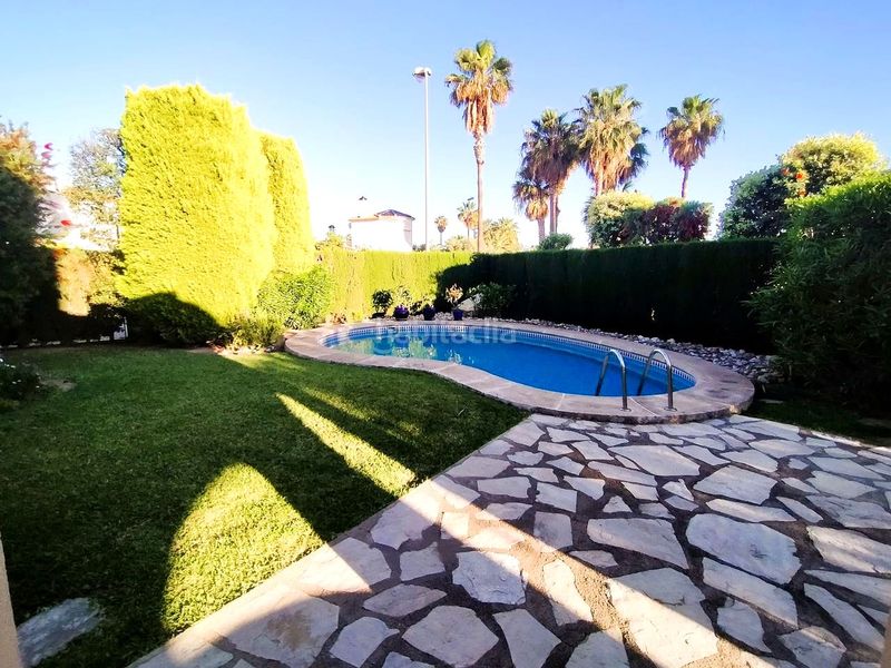 Foto f0e163c3-cb61-4ebb-9132-014d69a7ec4f. Casa amb calefacció piscina a Oliva nova Oliva