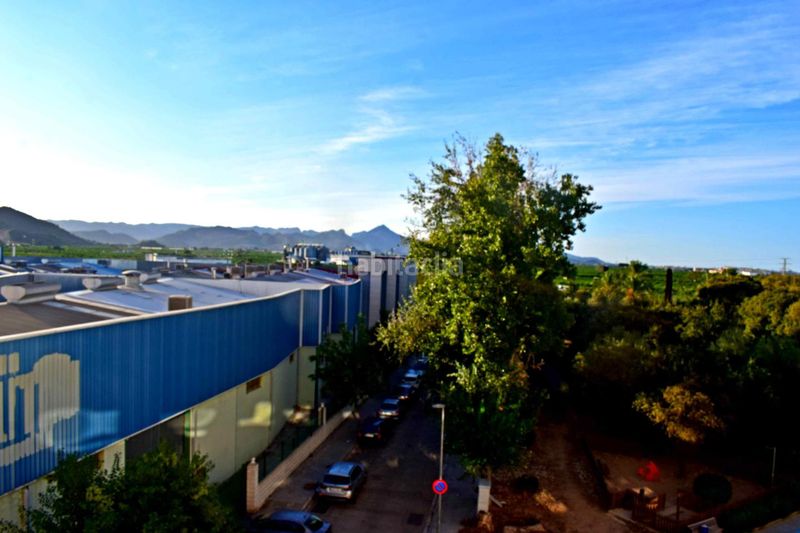 Foto 106647eb-7cbf-4a19-afce-12dffe7bf9b5. Pis amb aparcament a Oliva pueblo Oliva