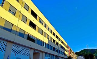 Flat  De vicent andrés estellés. Bonito piso en oliva con garaje y trastero