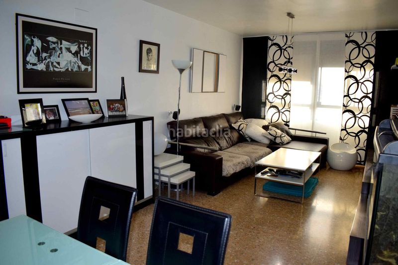 Foto a33ca3a3-ab6d-4c97-aee7-1e8e7b58e409. Pis amb aparcament a Oliva pueblo Oliva