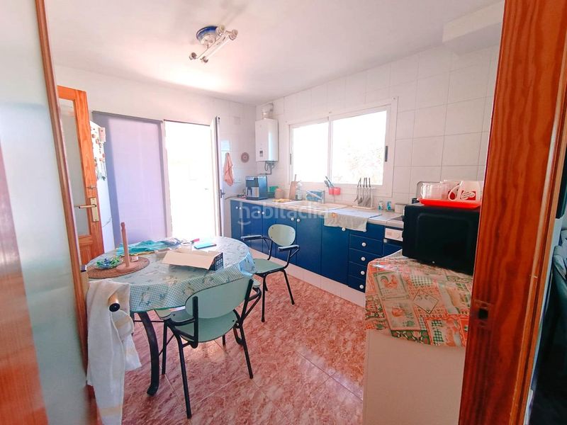 Foto 0c9f3f90-c59d-405c-a553-24a39d63419b. Casa amb aparcament a Oliva playa Oliva