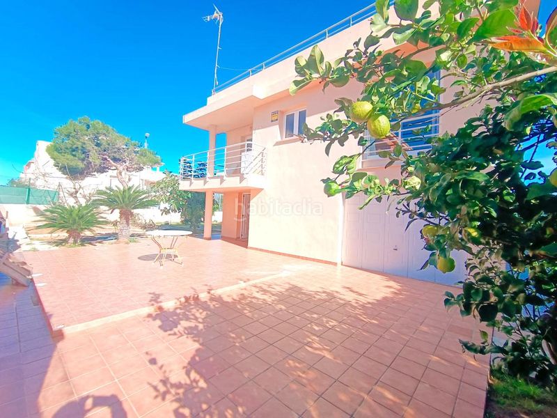 Foto 57b81d32-44bb-4425-9971-9733a7f6465d. Casa amb aparcament a Oliva playa Oliva