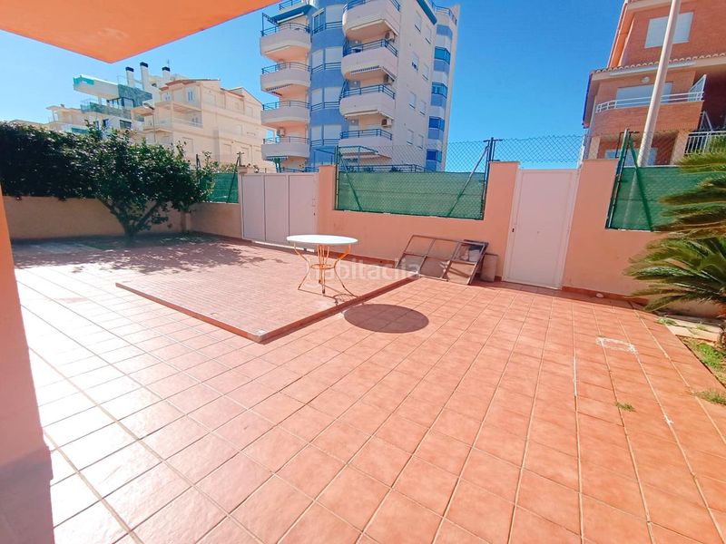 Foto 9cd3afde-7b7d-480a-baa6-1cecb88392e6. Casa amb aparcament a Oliva playa Oliva