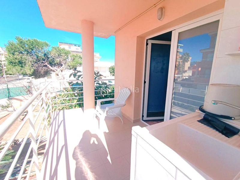 Foto d7f82fc0-1ec2-4135-b3c5-b0284733bf02. Casa amb aparcament a Oliva playa Oliva