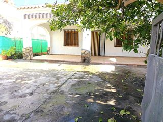 Casa  Cami bassetes. Casa a 100 metros de la playa urb. bassetes, oliva